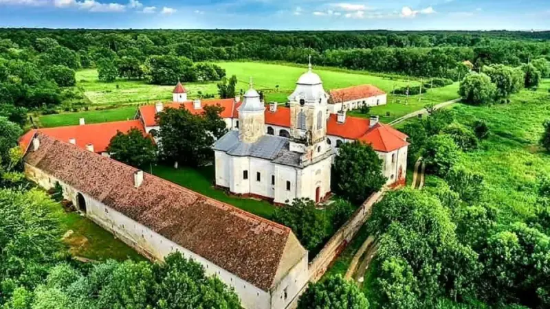 Mănăstirea Bezdin, Arad - ctitoria din anul 1539, între tăcere și veșnicie