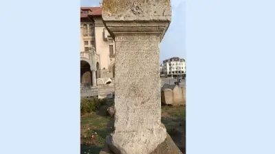 Altarul funerar al Ceciliei Artemisia din Constanța, piața Ovidiu