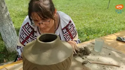 Ilina Ana Maria, modelat ceramică