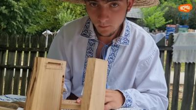 Juravschi Arseni, prelucrarea artistică a lemnului