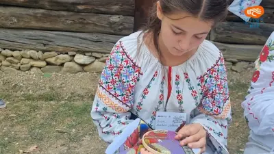 Mardari Maria, cusut cu mărgele