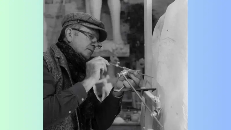 Viorel ENACHE, sculptor
