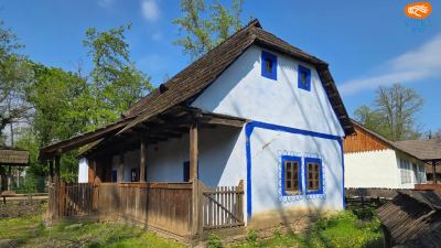 Gospodărie și casă tradițională din Câmpanii de Sus, Bihor (secolul al XIX-lea)