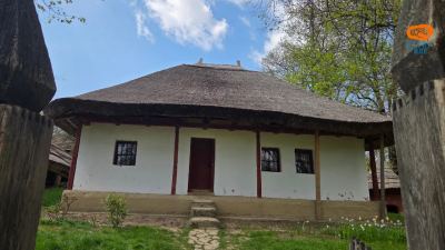 Casă și Gospodărie tradițională din Curteni, Vaslui (1844)