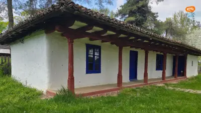 Casă și Gospodărie tradițională din Ostrov, Constanța (secolul al XIX-lea)