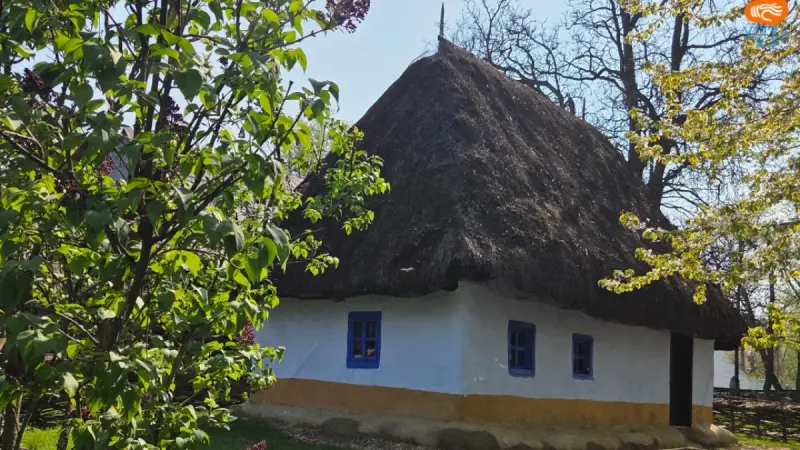 Casele din chirpici. Lutul, chirpiciul și paianta în arhitectura tradițională din Valea Dunării