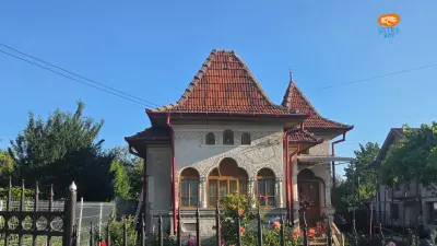 Poienarii de Muscel. Istoria așezării și arhitectura caselor de la poalele Dealului Mățău
