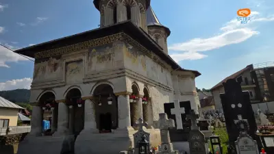 Biserica veche Sfinții Gheorghe și Dimitrie din Suseni, Rucăr. Ctitoria negustorului Gheorghe Smerna