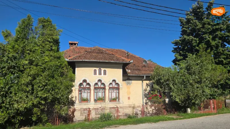 Berevoești, Argeș. Crucile de piatră, moșnenii și marile familii boierești din vechea așezare musceleană 