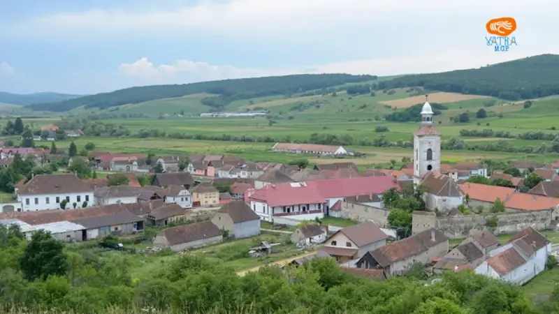 Biserica fortificată din Mercheașa
