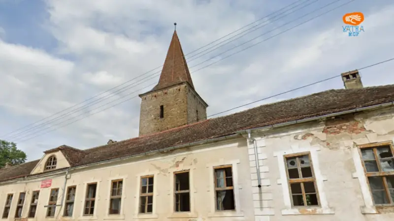 Biserica fortificată din Noiștat