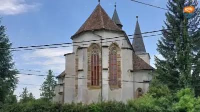 Biserica evanghelică din Richiș – portalurile gotice și ușa sacristiei din 1516