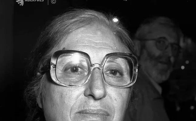 Georgeta CARAGIU, sculptor