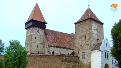 Biserica evanghelică fortificată din Brateiu – bazilica gotică și cetatea de la 1500