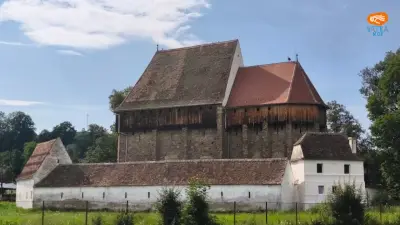 Biserica fortificată din Brădeni – cetatea săsească si colectia lăzilor de vecinătate