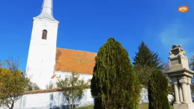 Biserica unitariană din Crăciunel – picturi medievale și mobilier baroc pe valea Homorodului Mic