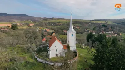 Biserica fortificată din Inlăceni – arhitectură gotică și tavanul pictat din 1668