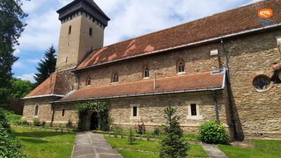 Biserica fortificată din Mălâncrav – pictura murală gotică și moștenirea familiei Apafi