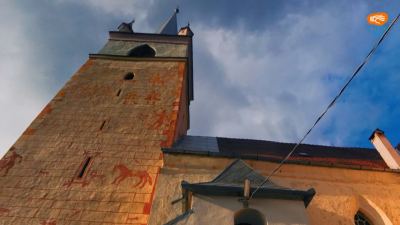 Biserica „Sfânta Maria Mică” din Racu – sanctuarul gotic și turnul cu simboluri enigmatice