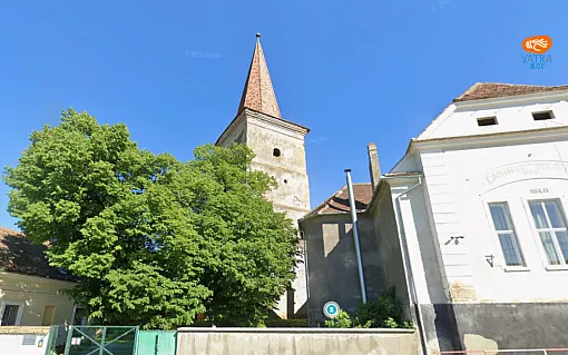 Biserica evanghelică din satul Nou, Sibiu – reliefurile romanice și turnul fortificat