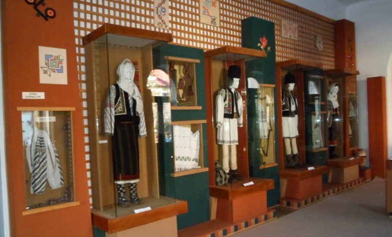 Muzeul etnografic Vatra Dornei, Suceava