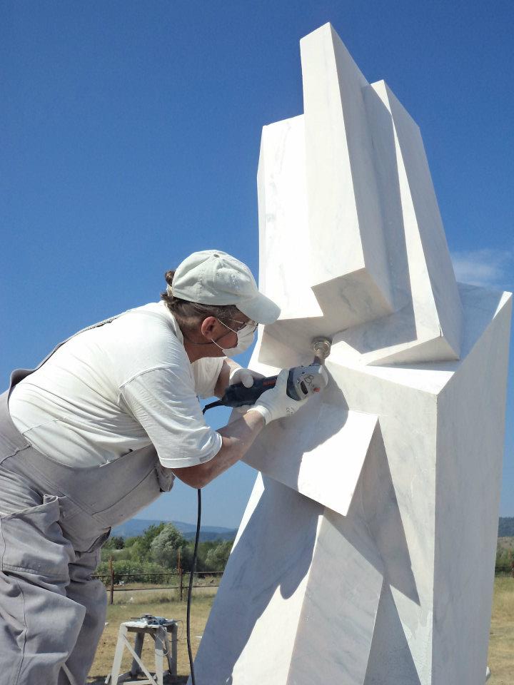 Bogdan Severin HOJBOTĂ, sculptor